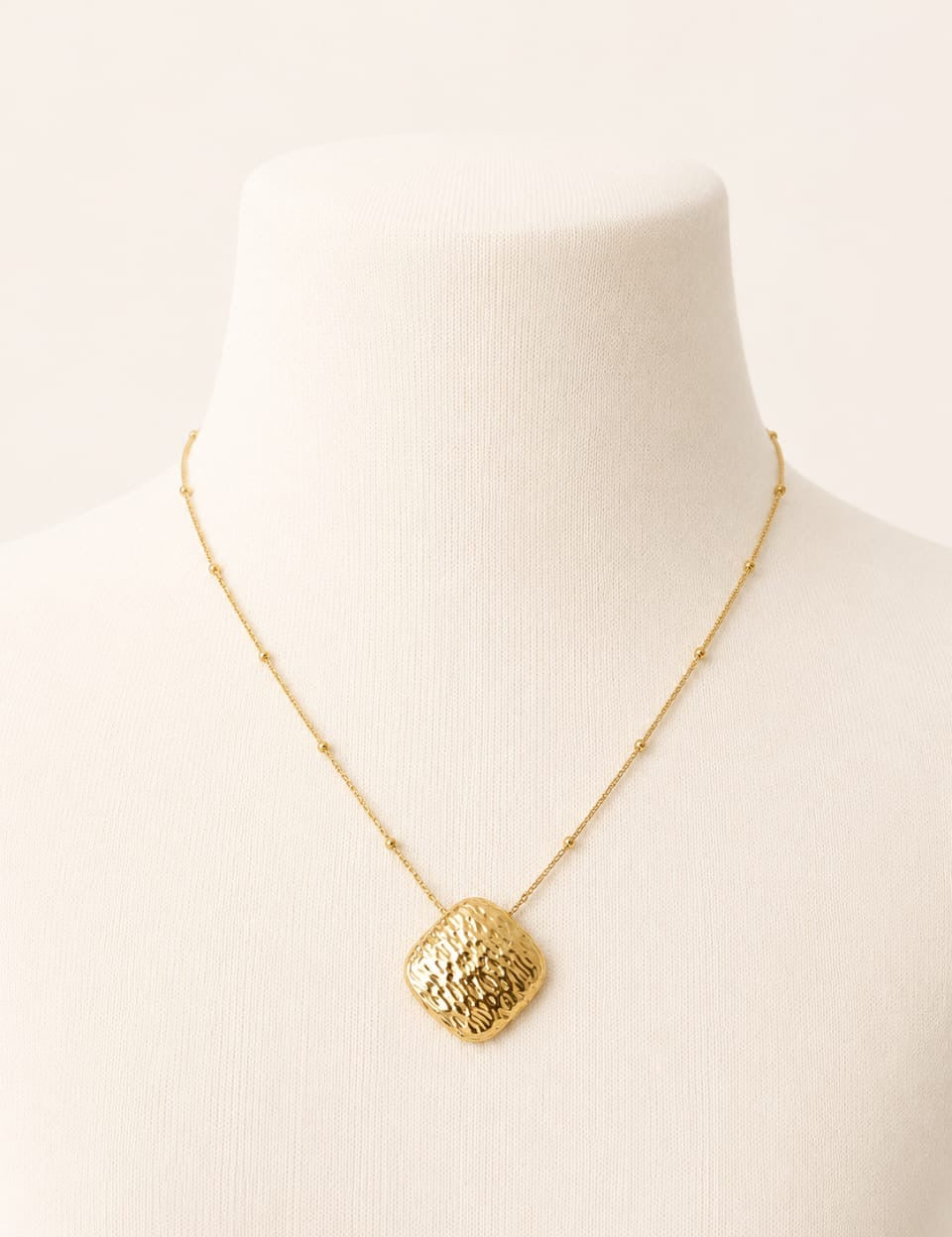 Dorra Necklace — Gold tone