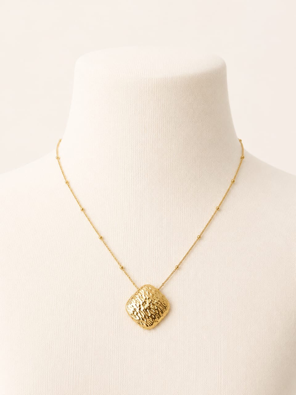 Dorra Necklace — Gold tone