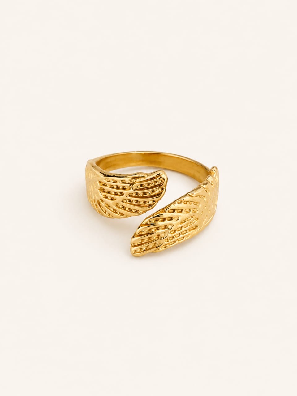 Isis Ring — Gold tone